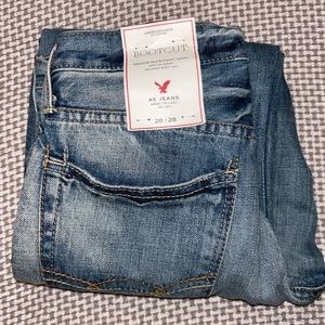 28/28 brand new American eagle bootcut jeans